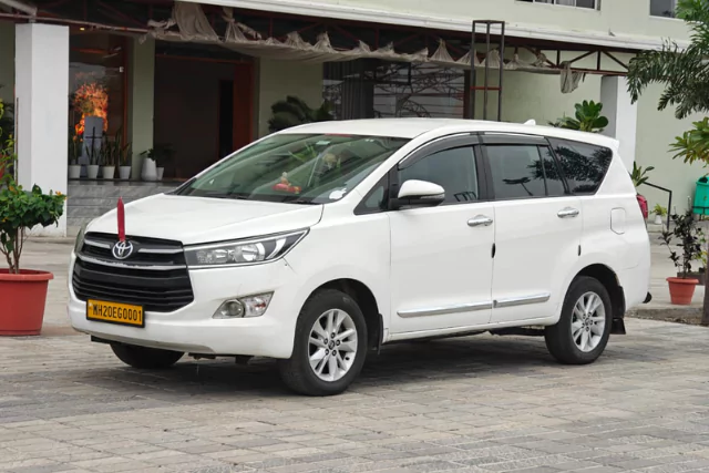 MUV Innova & Innova Crysta Taxi