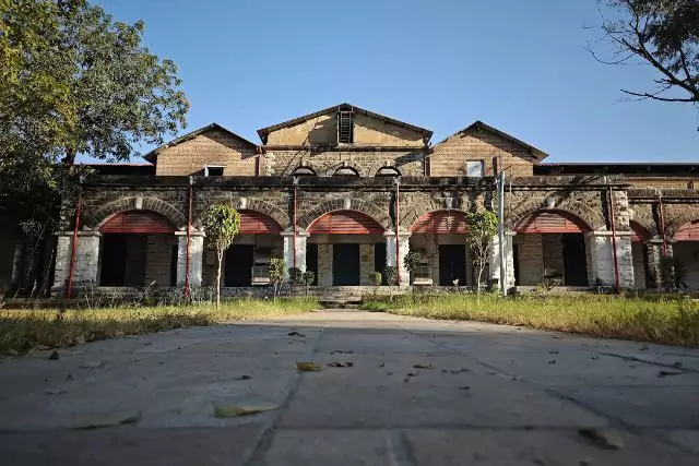 Nagpur Sitabuldi Fort Taxi Service